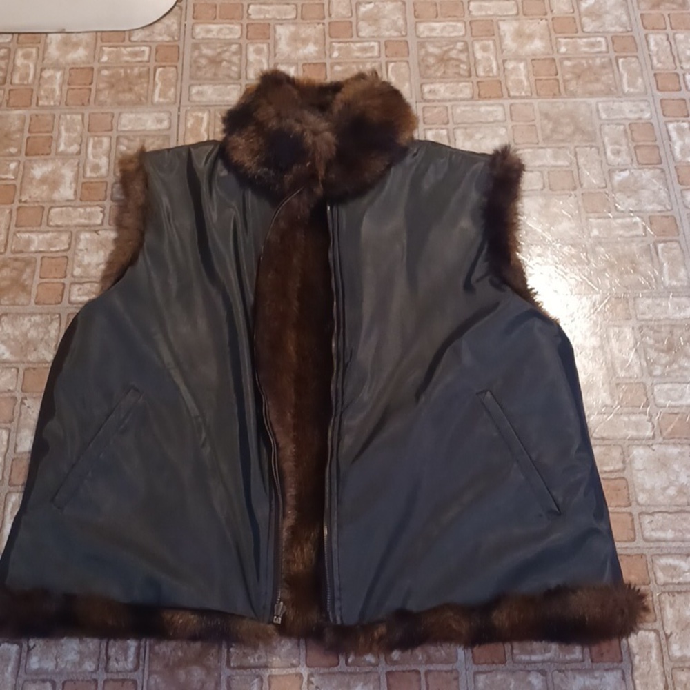 Coaco New York Faux fur vest reversible vest women's size xlarge
